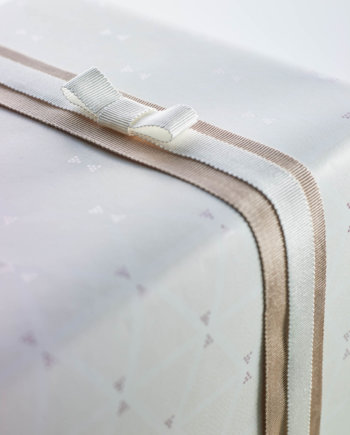 Iconic decoding Gift Wrap