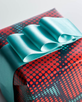 Pop Art Petals Gift Wrap