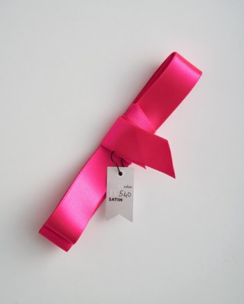 Bright Fluo Pink Satin Ribbon n°540 (M)