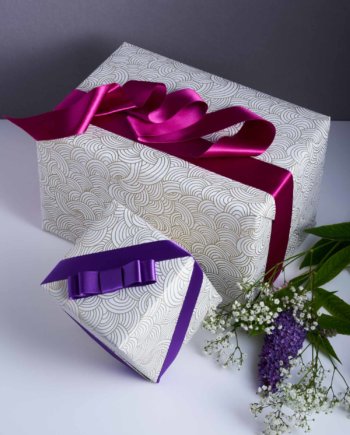 Endless tides (cream) Gift Wrap