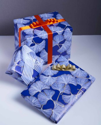 The Ginkgo biloba's Spell Gift Wrap