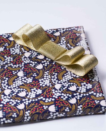 Under the Mistletoe Gift Wrap