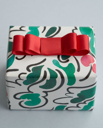 Jolly Holly Gift Wrap