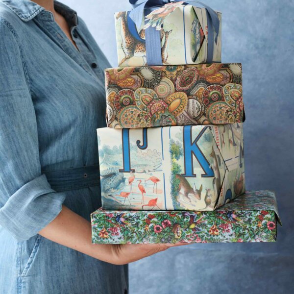 Pile of gifts of the selection of gift wrapping paper Century of Colours by Impression Originale